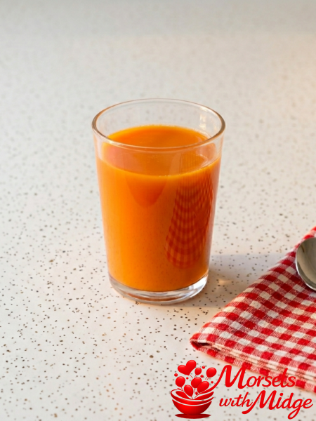 Healthy Apple Carrot Ginger Juice